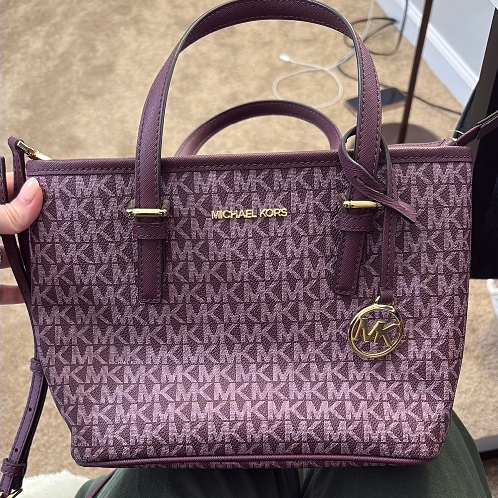 Michael Kors Jet Set Small Travel Bag